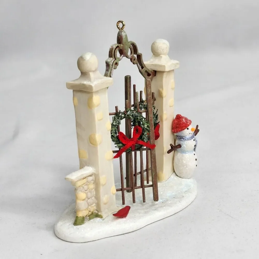 2007 Hallmark Keepsakes The Park Gates Winter Park Christmas Ornament Snowman